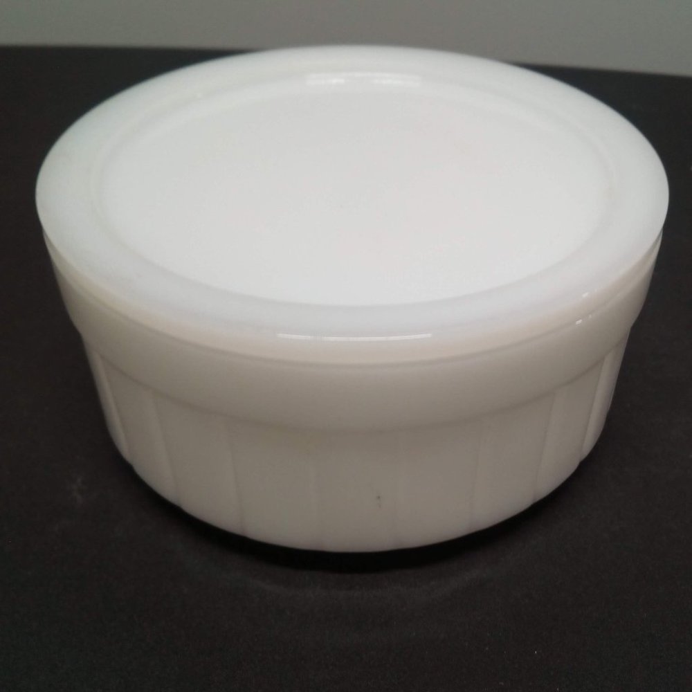 Federal Round White 1950s Refrigerator Dish Rare